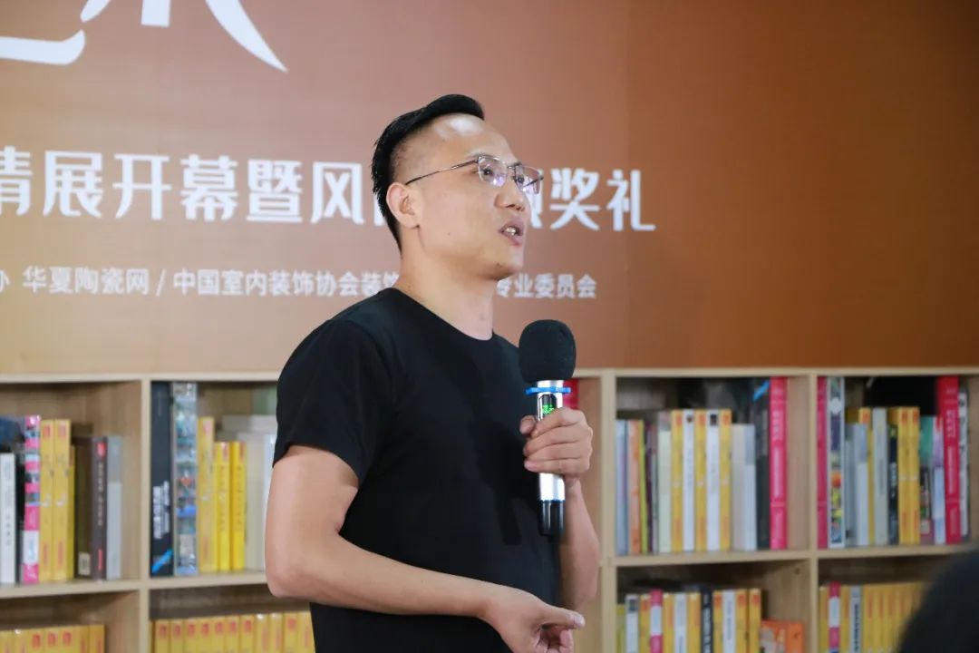 鹰牌2086「东方集」系列荣获“2020年度最佳人文艺术瓷砖”称号