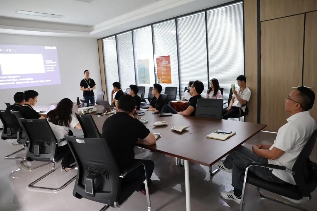 总结过去，强化未来 | 鹰牌2086年中总结会议顺利进行