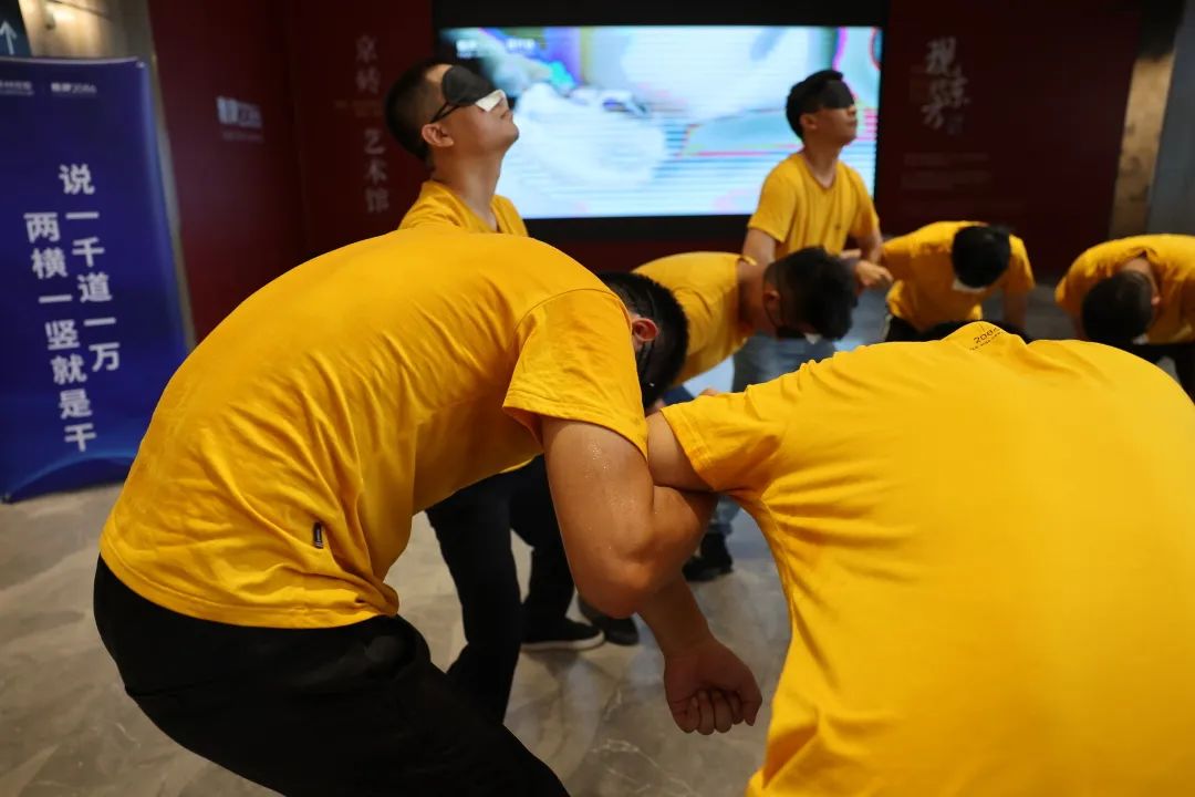 现代大牌 赢领未来 | 鹰牌2086秋季招商启动会圆满召开！(图18)