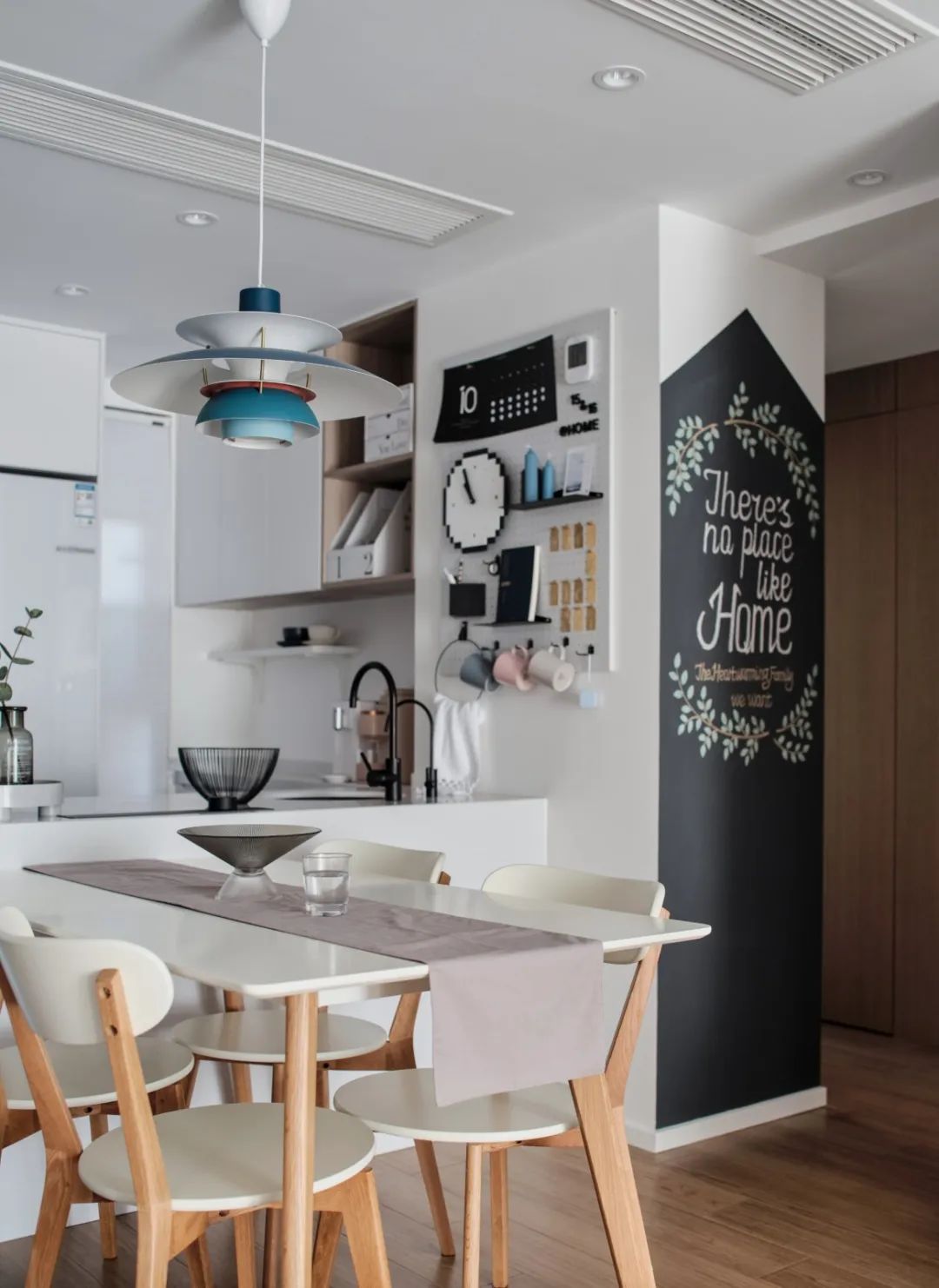 蓝色的小空间 蕴藏着大世界 | WYDF2021金奖鉴赏(图9)