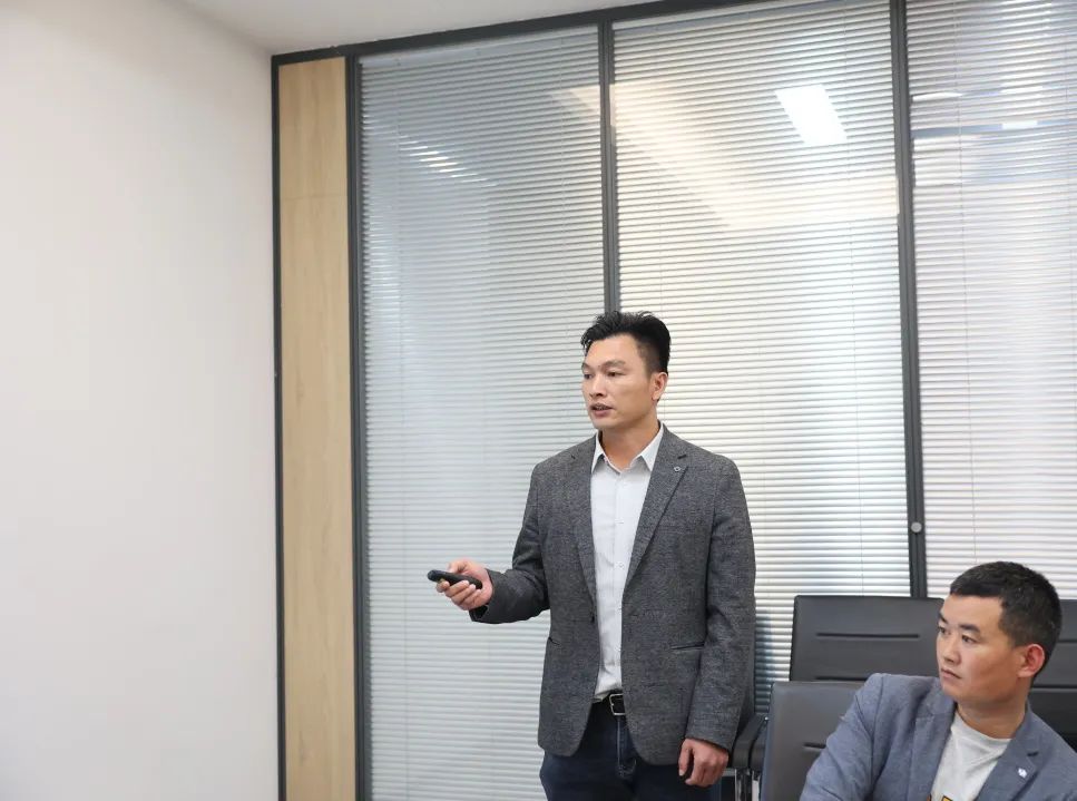 踔厉奋发，聚力前行｜鹰牌2086营销中心2023开年拓展暨营销会议圆满结束！(图70)