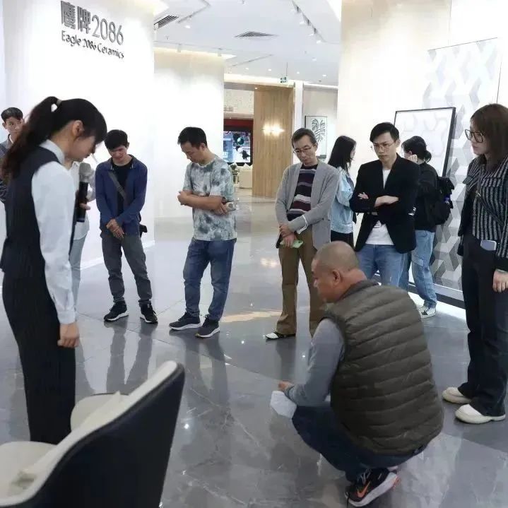 【踔厉奋发,聚力前行】广州团队前往鹰牌2086总部参观学习(图8) 【踔厉奋发,聚力前行】广州团队前往鹰牌2086总部参观学习(图8)