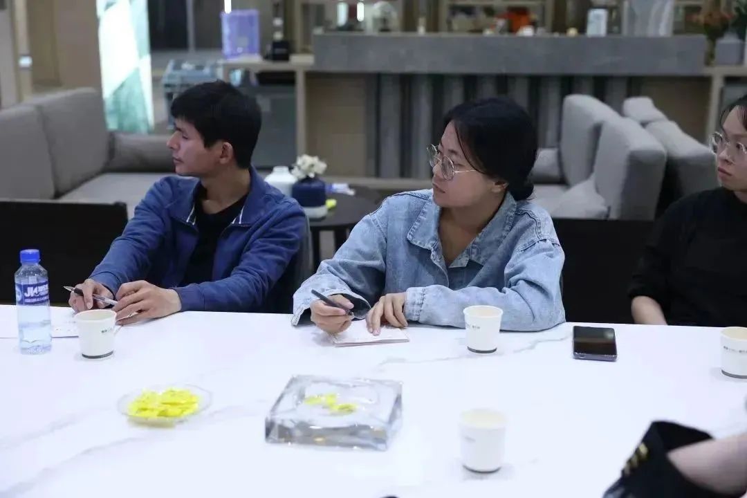 【踔厉奋发,聚力前行】广州团队前往鹰牌2086总部参观学习(图22) 【踔厉奋发,聚力前行】广州团队前往鹰牌2086总部参观学习(图22)