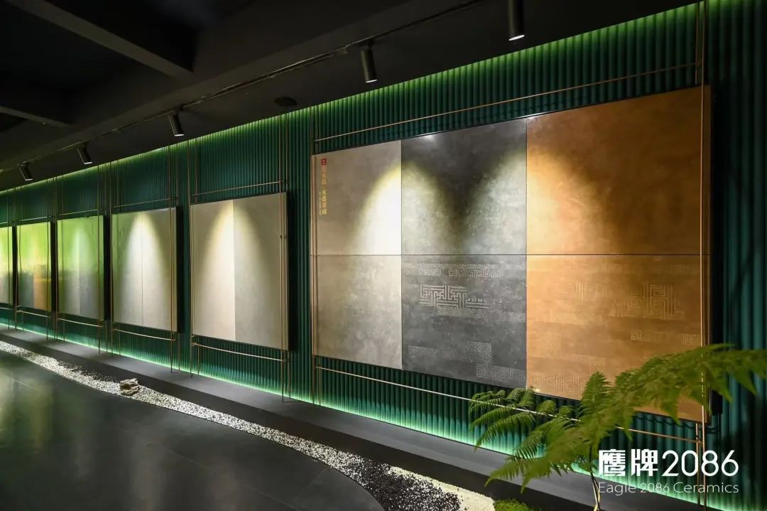 院藏东方·意趣棋间｜鹰牌2086携「玩家级·水墨京砖」亮相2024广州设计周(图14)